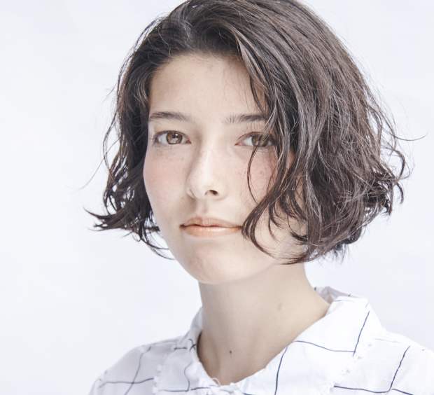 髪型　ヘアカタログ