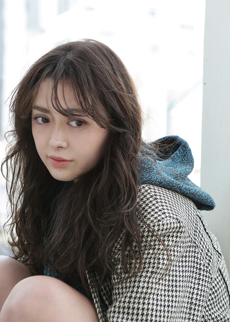 髪型　ヘアカタログ